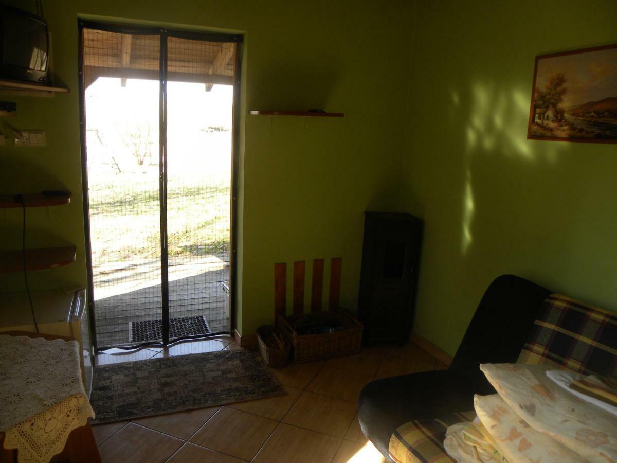 Stajnia Grazyny Mikorowo 46 Villa Czarna Dabrowka ภายนอก รูปภาพ
